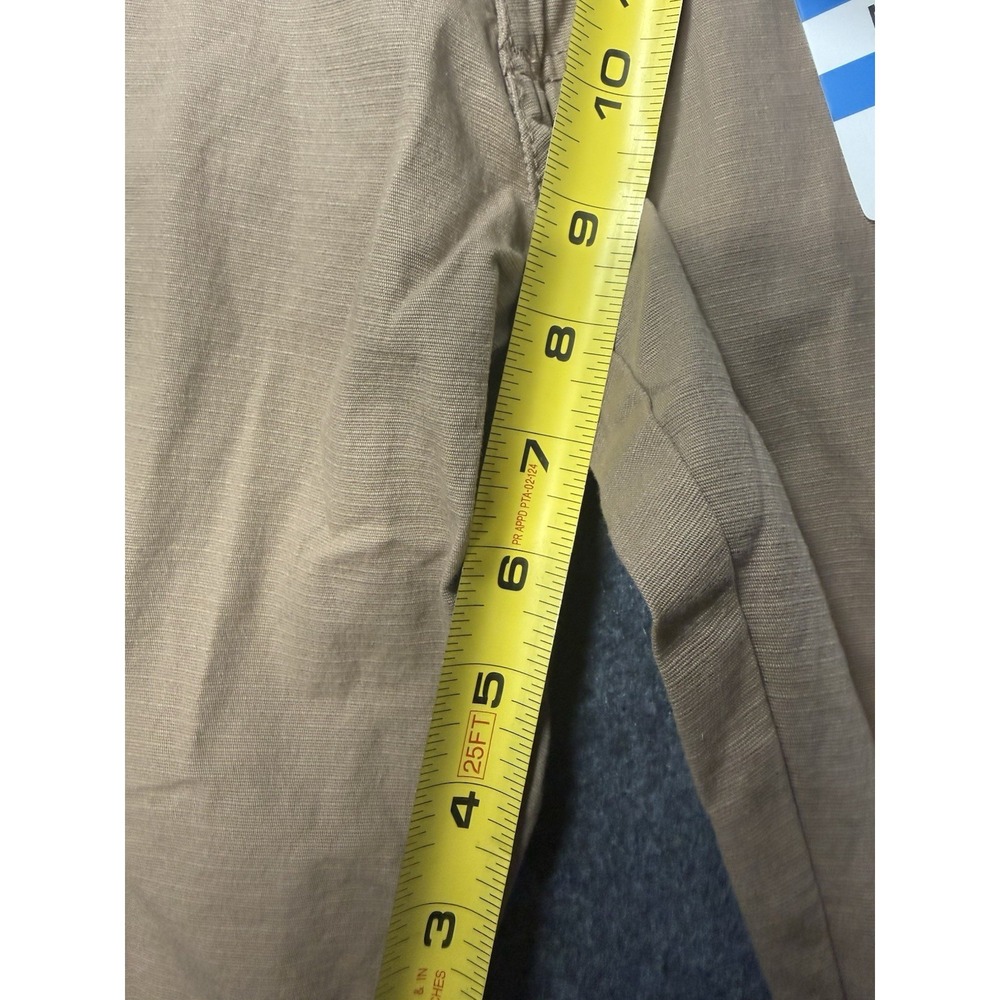 Monument Flex Tech Cargo Shorts Size 30 Cigar Khaki 9 Inch Inseam - Picture 7 of 9